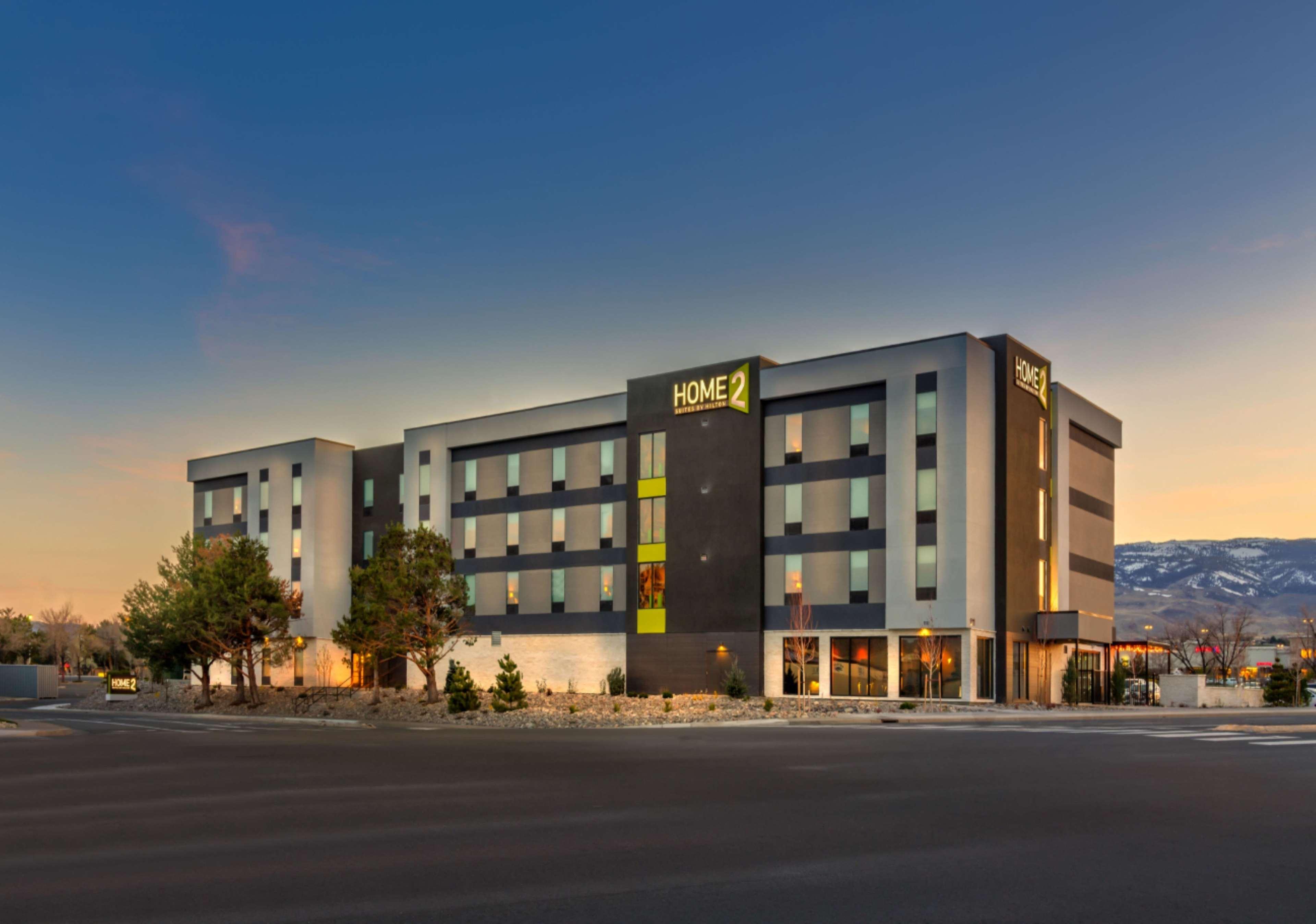 Home2 Suites By Hilton Reno Exterior photo