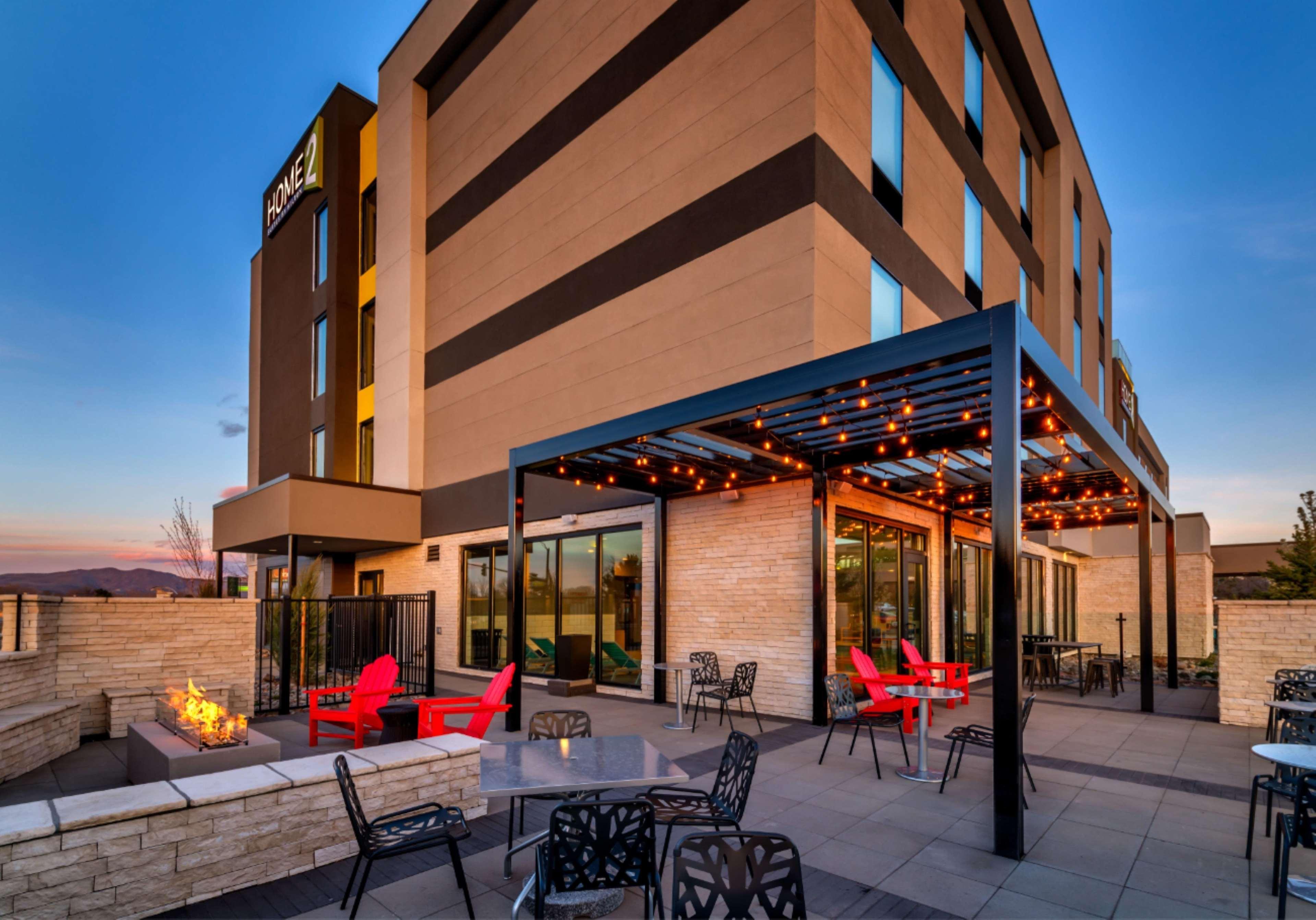 Home2 Suites By Hilton Reno Exterior photo