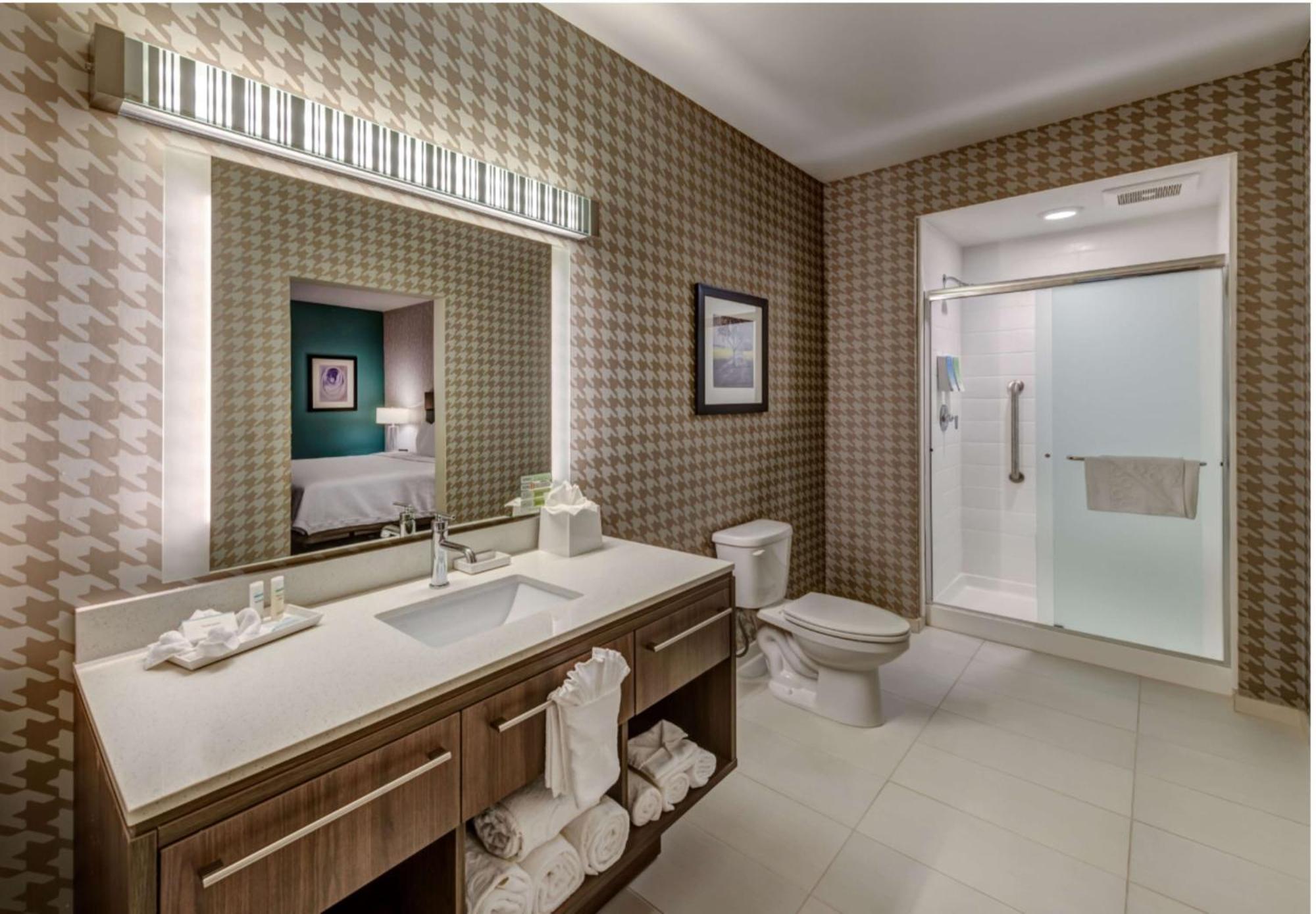 Home2 Suites By Hilton Reno Exterior photo
